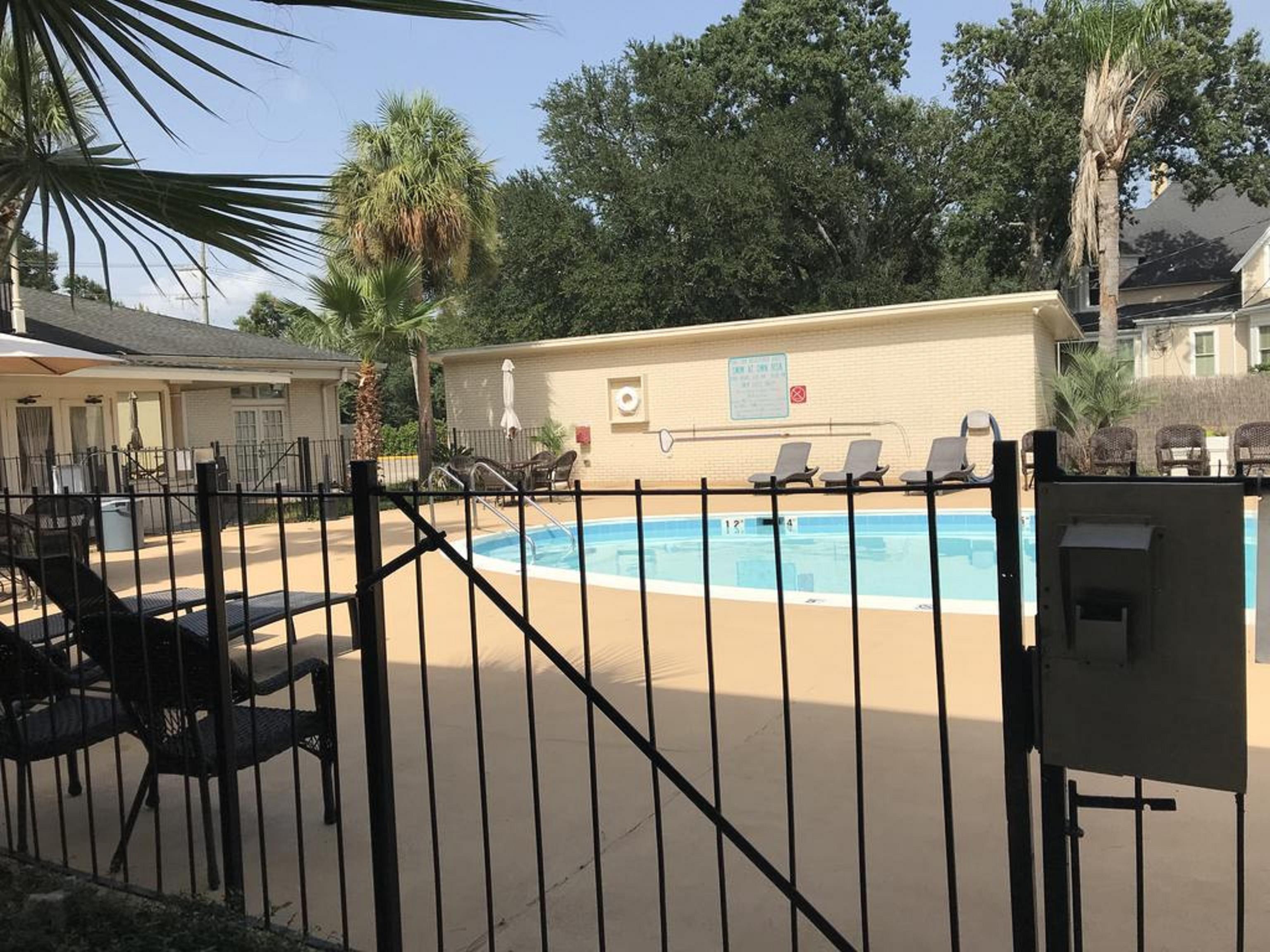 Carmel Inn And Suites Thibodaux Εξωτερικό φωτογραφία